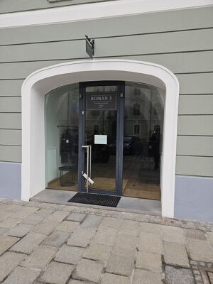 SHOPFLÄCHE AM WELSER STADTPLATZ