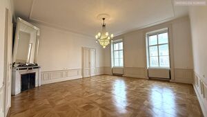 RARITÄT: 6-Zimmer Altbauwohnung am Schubertring!!