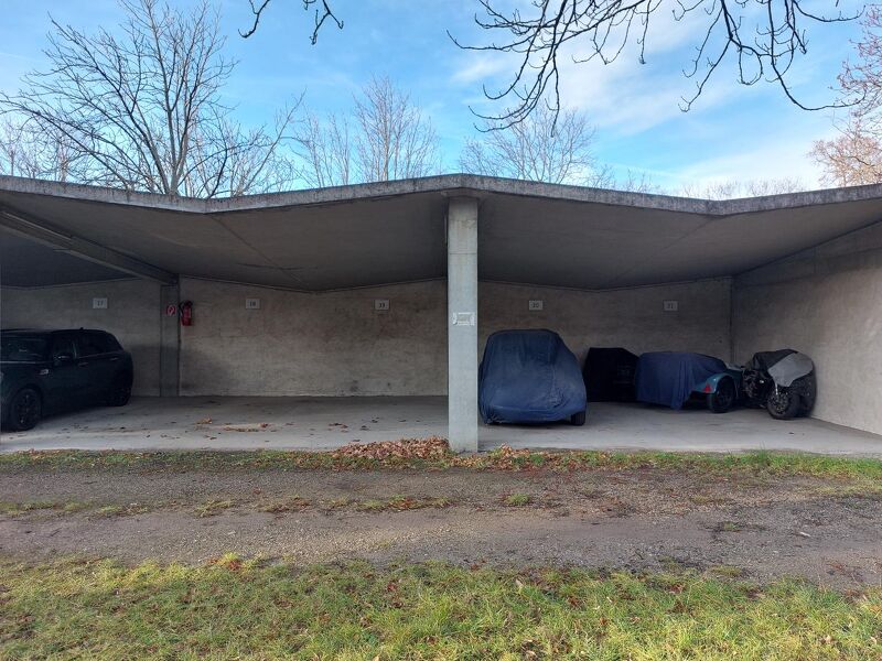 Überdachter Stellplatz Maria Enzersdorf/Mödling