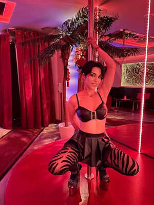 NIKITA 25 � JUNG UND GEIL