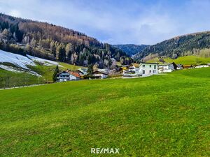 Vielseitiges Angebot ? 1040 m² großes Grundstück in Matrei am Brenner!