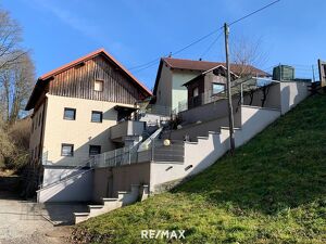 ***OPEN HOUSE Freitag, 28. März 2025 von 13 - 17 Uhr*** Sanierungsbedürftiges Haus im Ortskern von Andorf