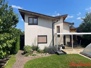 Traumhaftes Einfamilienhaus (Kleingarten) inkl. Pool
