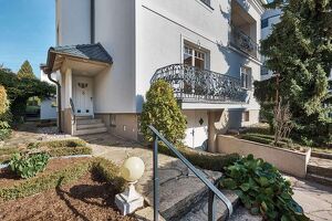Charmantes Mehrfamilienhaus