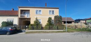 Ein- oder Zweifamilienhaus mit viel Potential
