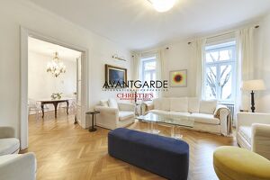 Charmantes Gersthofer Zweifamilienhaus