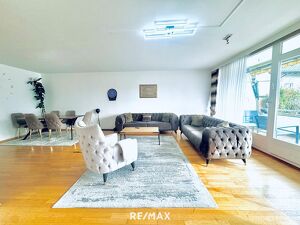 Perfektes Zuhause für die Familie: 5-Zimmer-Wohnung mit West-Terrasse und Stellplatz