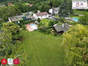 NEUPREIS -Familienvilla mit ausserordentlich großem Garten,Pool und Teich