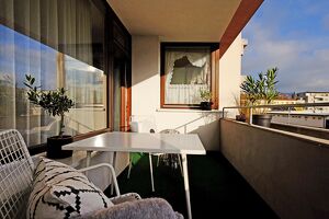 Linz Donaunähe/Winterhafen: Sonnig und ruhig gelegene 3-Zimmer-Wohnung mit Loggia