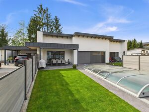 Luxus trifft Lebensqualität ? Exklusiver Bungalow mit Stil und Substanz