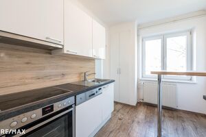 Charmante 2- Zimmer- Wohnung mit Balkon in Top-Lage Geidorf