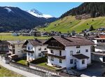 Charmantes Mehrfamilienhaus mit 3 Wohneinheiten in Oberperfuss mit traumhafter Aussicht!