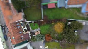 BAUTRÄGER AUFGEPASST ! 90% - Bebaubares Grundstück mit stilvollem Einfamilienhaus im Zentrum von Traiskirchen