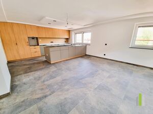 ERSTBEZUG: Exklusive 3-Zimmer-Wohnung mit Balkon