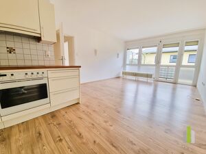 Gemütliche 2-Zi-Wohnung im Dachgeschoss mit Loggia zum Wohlfühlen!