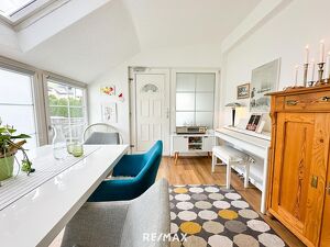 Kompakte Wohnung mit Lager, Parkplatz und Keller in zentraler Ruhelage von Vomp!