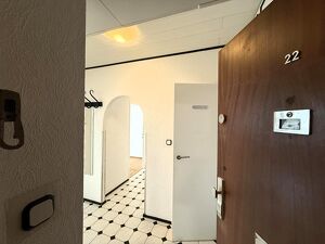 Eigene 4 Wände im Eigentum, was kann schöner sein ? // What could be better than owning your own 4 walls? //