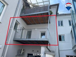 >>> VERMIETET <<<< Ruhige 2-Raum-Wohnung mit großzügigem Balkon im Zentrum