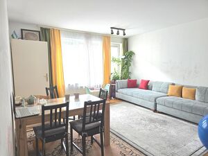 Entzückende Neubauwohnung mit Garage und mit toller Ausstattung in idealer Lage