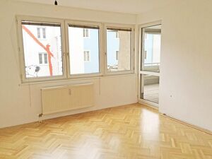 Nähe Südbahnhofmarkt! 3-Zimmerwohnung inkl. Loggia und Parkplatz - Grünauerstraße