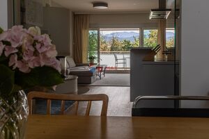 Einzigartige Dachgeschosswohnung mit überdachter Terrasse