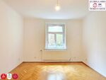 Licht, Luft & Altbau-Flair ? 3-Zimmer-Wohnung mit exklusiver Dachterrasse in grüner Ruhelage