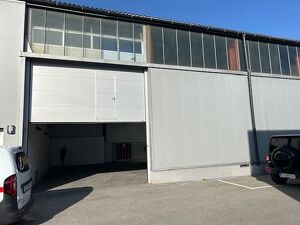 Reine Lagerhalle nahe Salzburgerstrasse   450 m2