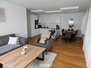 Neuwertige 3-Zimmer Wohnung in schöner Siedlungslage
