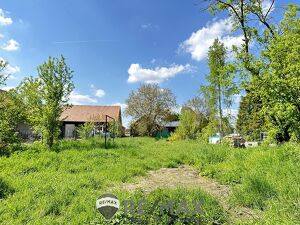 "Sonniger Baugrund mit Ackerbonus"