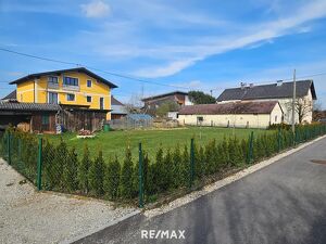 Sonniger Baugrund in Neukirchen ohne Bauzwang