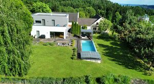 Modernes Einfamilienhaus mit Traumaussicht