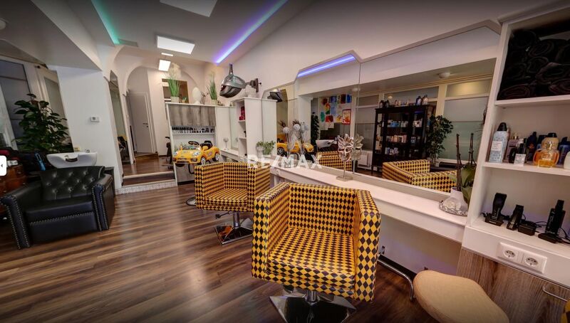 Bad Ischl: Lokalanteil in Bestlage zur Pacht. CoWorking gemeinsm mehr Umsätze