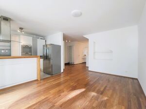 "NEUER PREIS!"  HOCHWERTIG AUSGESTATTETE MAISONETTE-WOHNUNG IN VERKEHRSBERUHIGTER LAGE IN PERCHTOLDSDORF