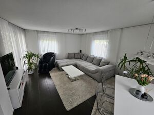 Schönes Reihenhaus mit Garten zu verkaufen