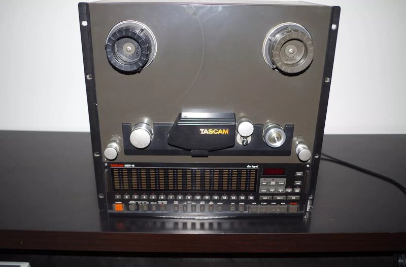 Tascam Msr16 incl. 4 Multicore Kabel