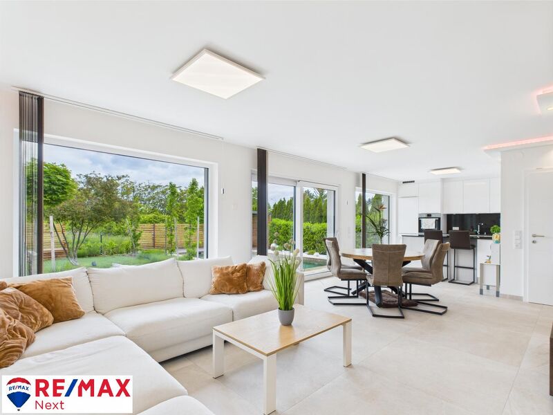 Wohlfühloase pur - Ihr Traumhaus mit Pool in Blumau-Neurißhof - zu kaufen!