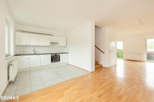 Familientraum mit 4 Zimmern und Doppelcarport!