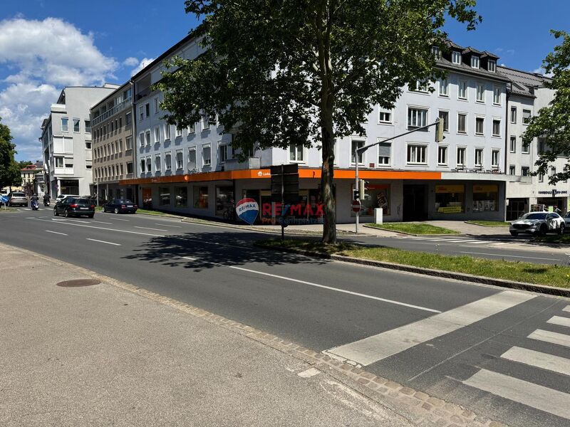 Vielseitiges Geschäftslokal mit Lagerfläche