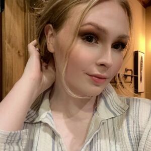 Hallo, ich bin eine Transsexuelle und suche einen Mann für eine angenehme Zeit