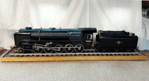 Spur 3,5 Zoll Live Steam 2-10-0 BR Standard Class 9F