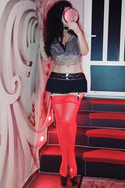 MELISA 40+  TRAUMHAFTER SERVICE