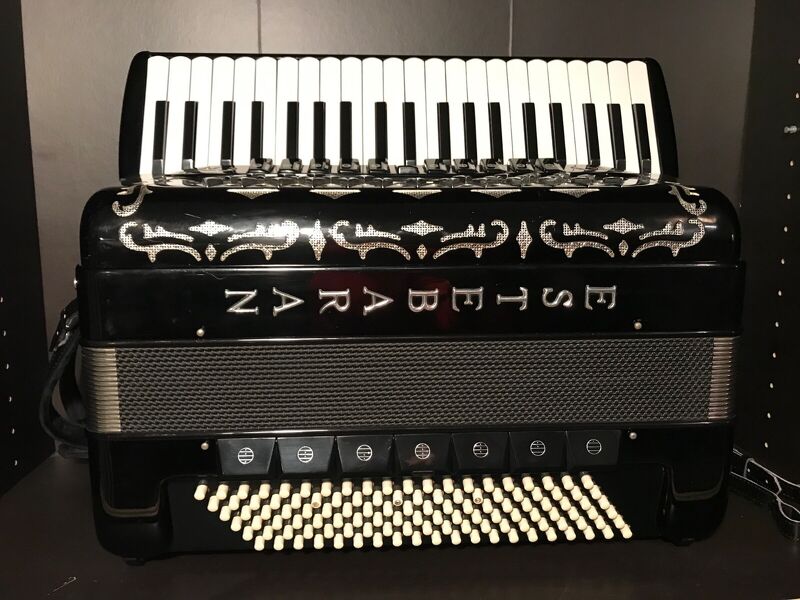 Akkordeon Brandoni 120 Bass 4+5 Piccolo 11
