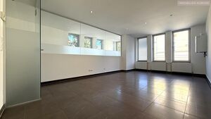 Best-Lage in GRINZING! Top-modernes B&uuml;ro mit Bad und K&uuml;che!
