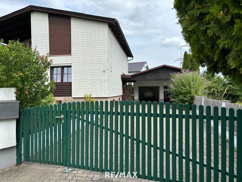Familienfreundliches Einfamilienhaus mit schönem Garten zum Mieten!