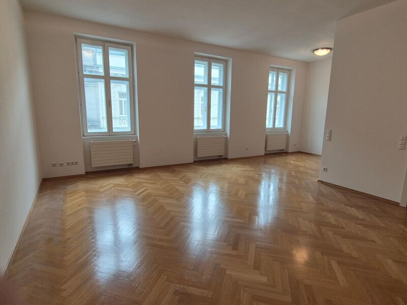 RARIT&Auml;T! WOHNEN NUR 150m VOM STEPHANSDOM