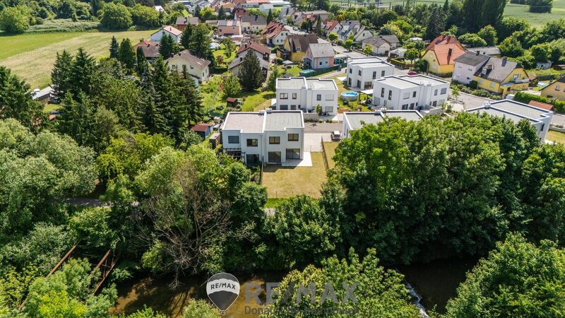 "Noch 6 Doppelhäuser übrig- Belagsfertig - Enzesfeld Lindabrunn"