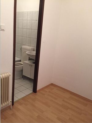 PERFEKTE SINGLEWOHNUNG/ U4 FRIEDENSBRÜCKE