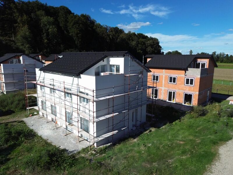 Traumhafte Neubau Doppelhaushälften ab nur ? 1.505,- /Monat, Förderung fix 1,5% /20 J., Galerie, Dachterrasse, Eigenarten, Einzelgarage in Attnang-P.