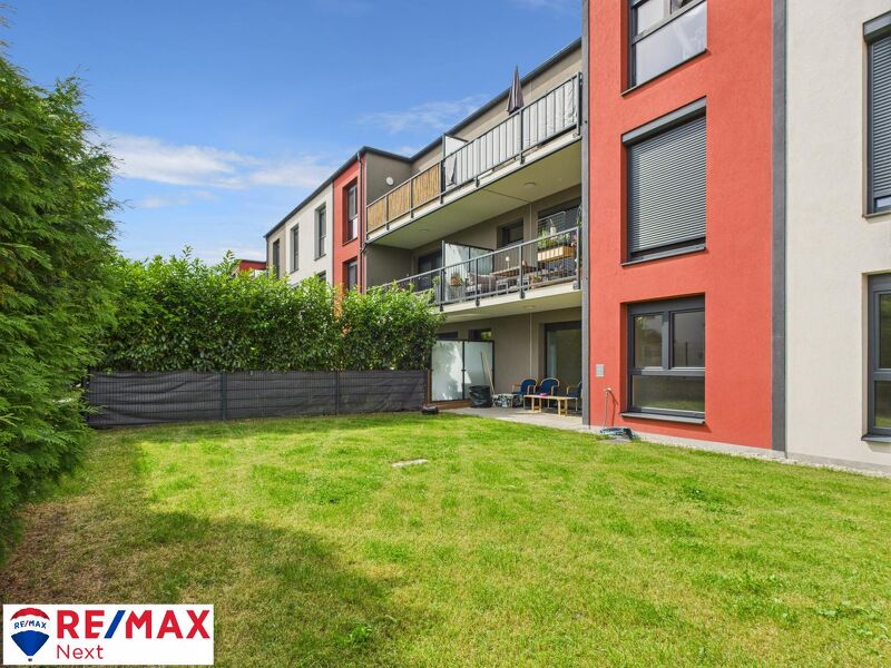 Tolle Investitionsgelegenheit! Vermietete Gartenwohnung mit 2 Kfz-Stellplätzen zu kaufen!