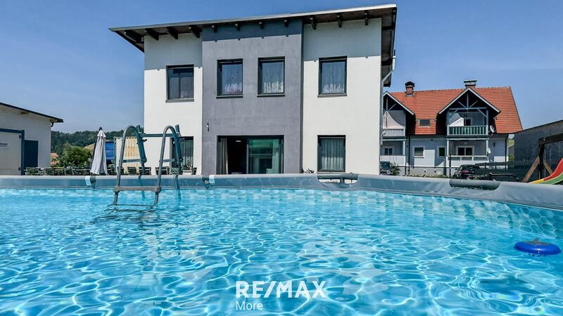 Moderner Neubau (2021) mit Pool, 4 Zi., 707 m² Grund, Bodenhzg., Gaisfeld